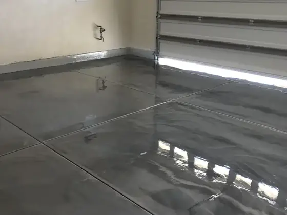 High-gloss charcoal metallic garage floor